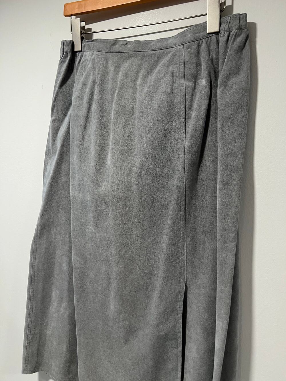 Vintage Suede Leather Straight Skirt Knee Length Gray Size Medium JL